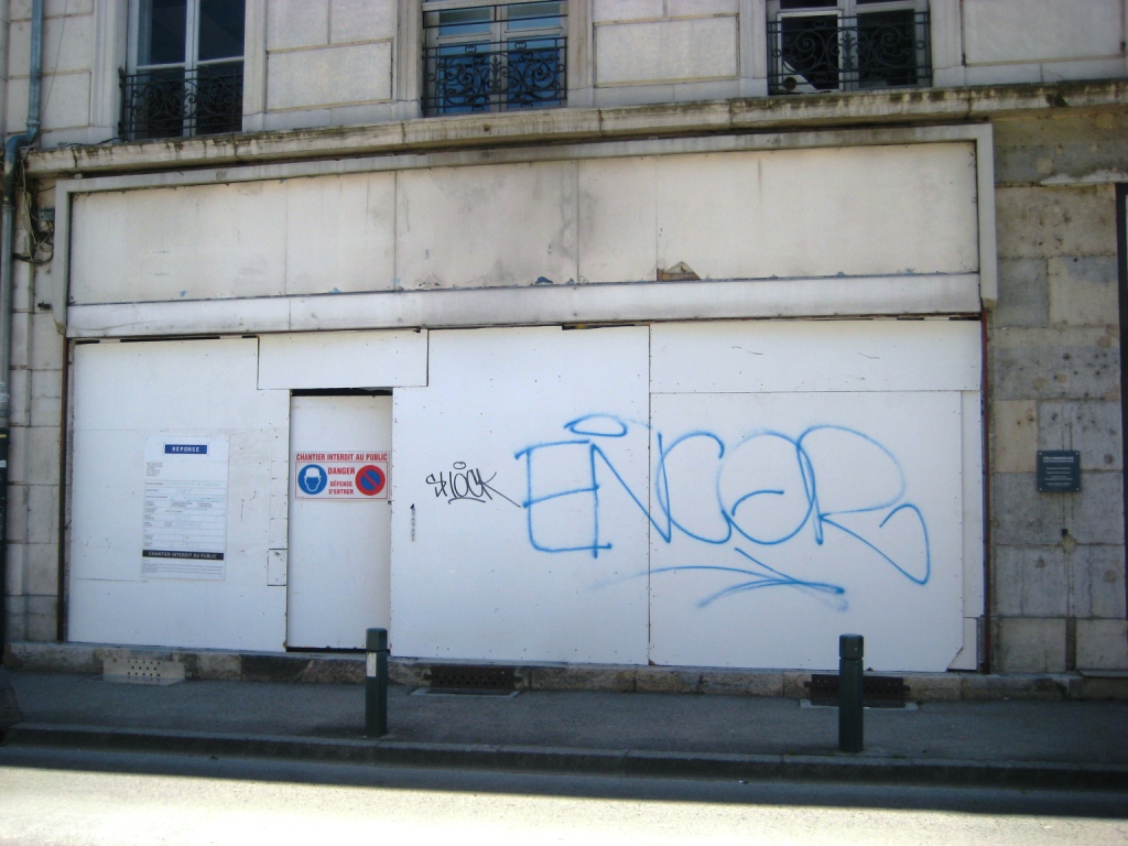 besancon - juillet 2012 - tag - Encor