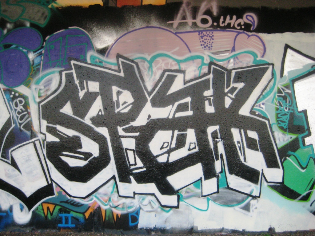 26.08.12 besancon SPAK - graffiti (1)