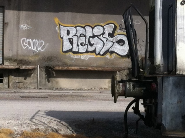 la charité sur loire - graff - regis