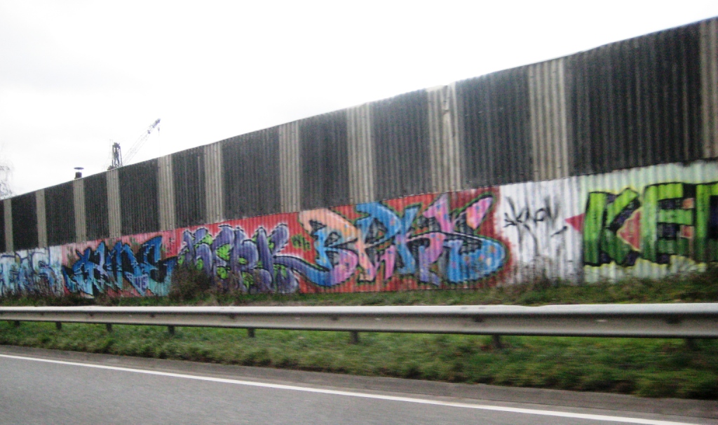 allemagne - autoroute -GRAFFITI-29.11.12