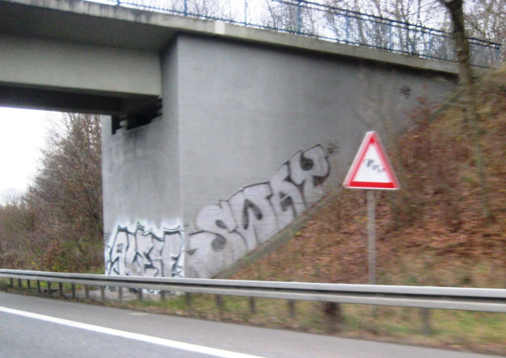 autoroute-GRAFFITI-Allemagne- SWAY- 29.11.12