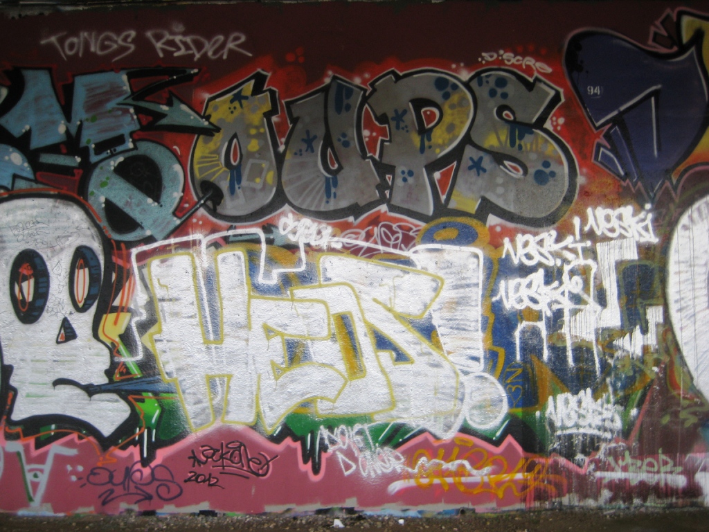 besancon 10.12.12 Heos - Graffiti