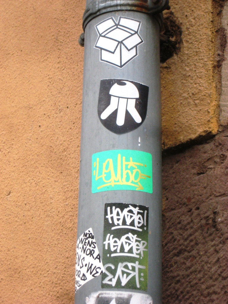 strasbourg 03.12.12 stickers - Karton, Nora, Wens, Henste, Lembo