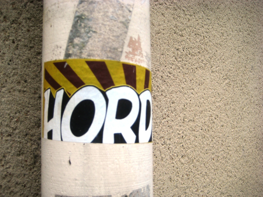 METZ 08.01.2013 STREET ART _Sticker_Horda (1)