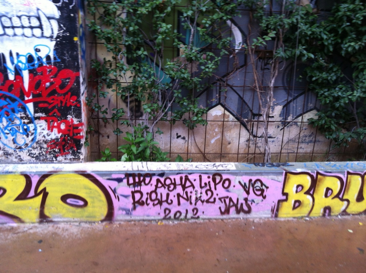 Marseille_graffiti_Acro, Brume, PM (2)