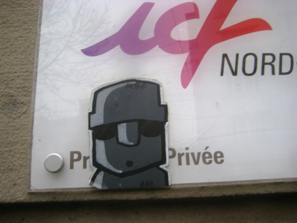 strasbourg 03.12.12_MeskOne_MMA_sticker