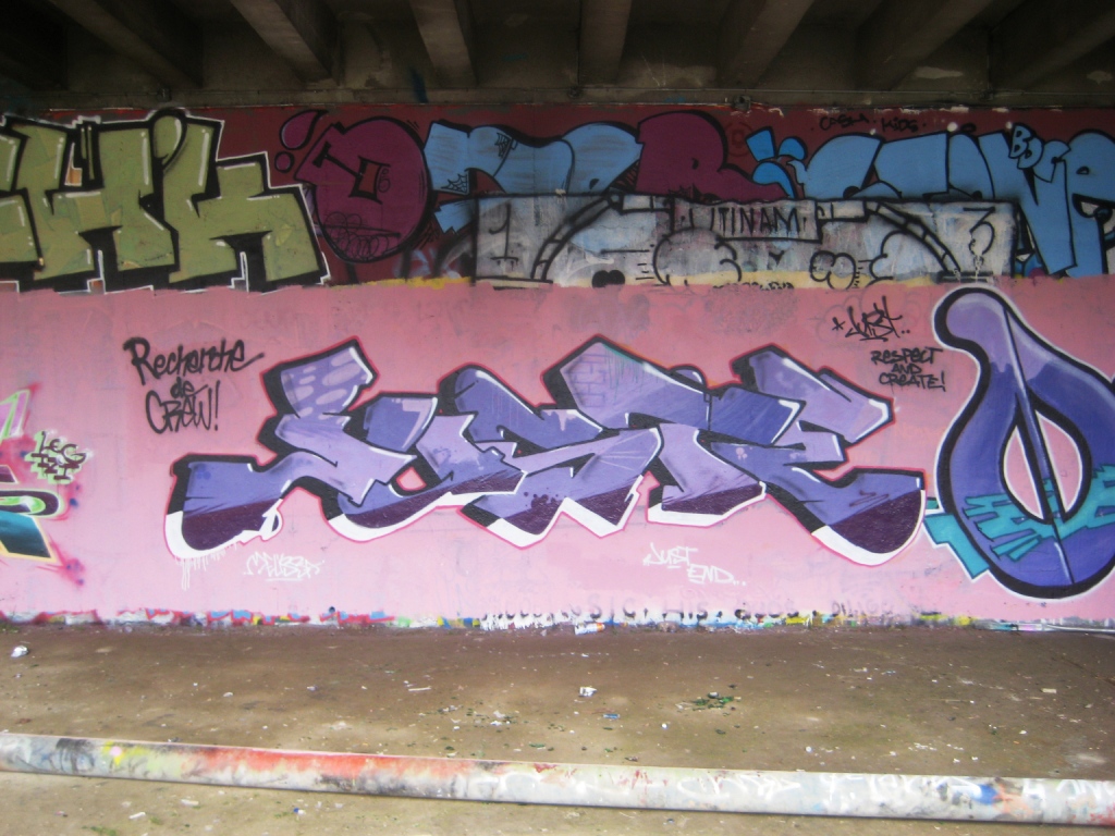 besancon - graffiti - mars 2013 Mesh, Just, Octav (1)