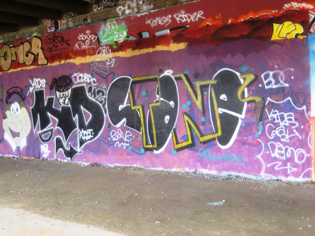 besancon_10.03.13_graffiit_kid_stane