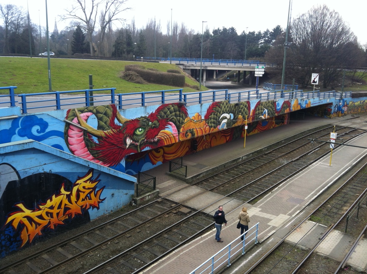 Bruxelles_graffiti_2013_dragon
