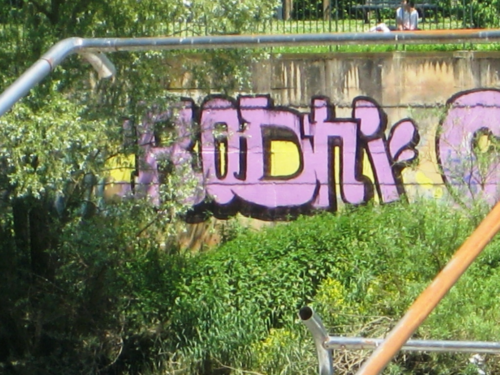 Rodni, Cream, AMer_graffiti_besancon_2013 (2)