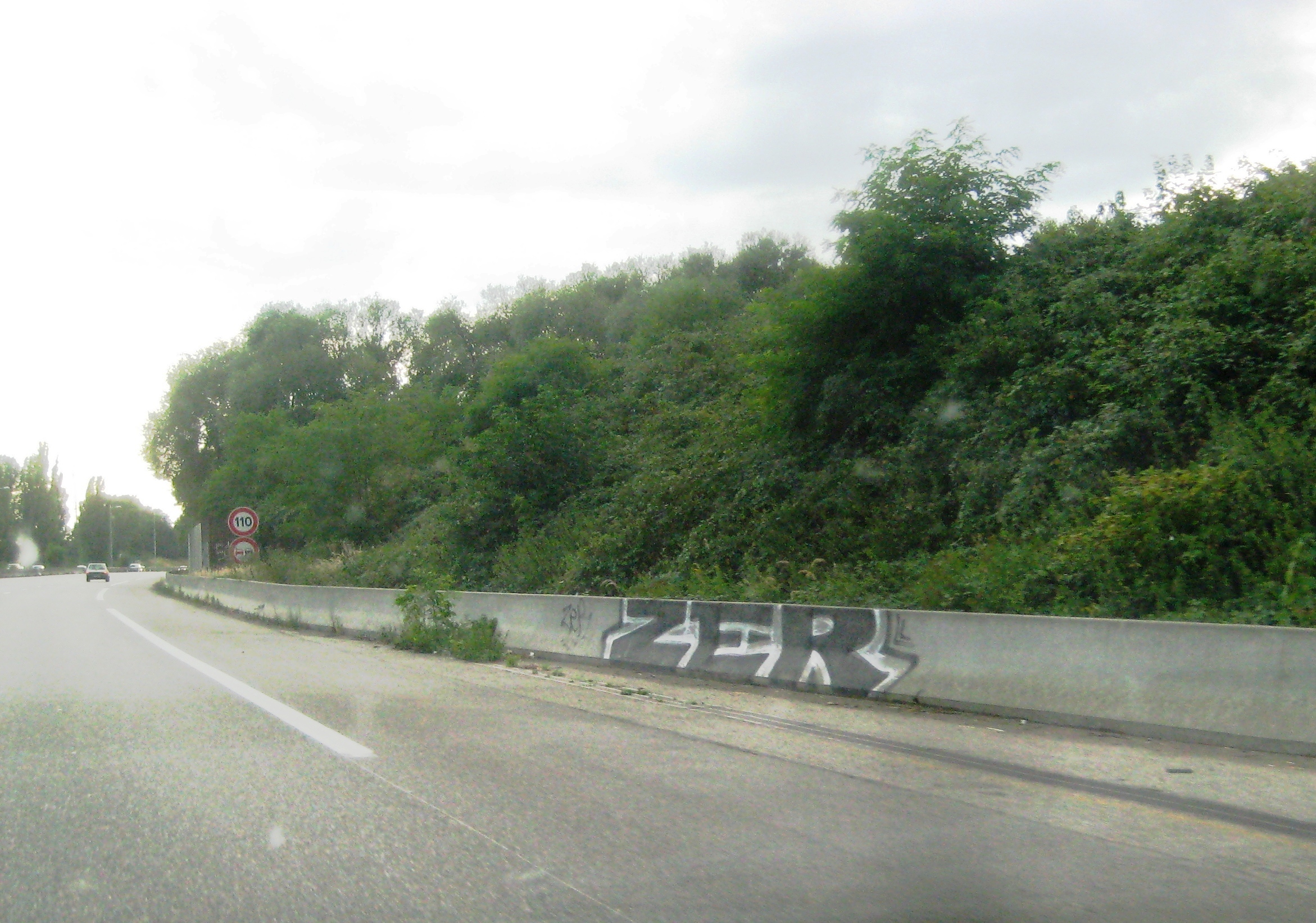 ZER - graffiti, mulhouse - Aout 2013
