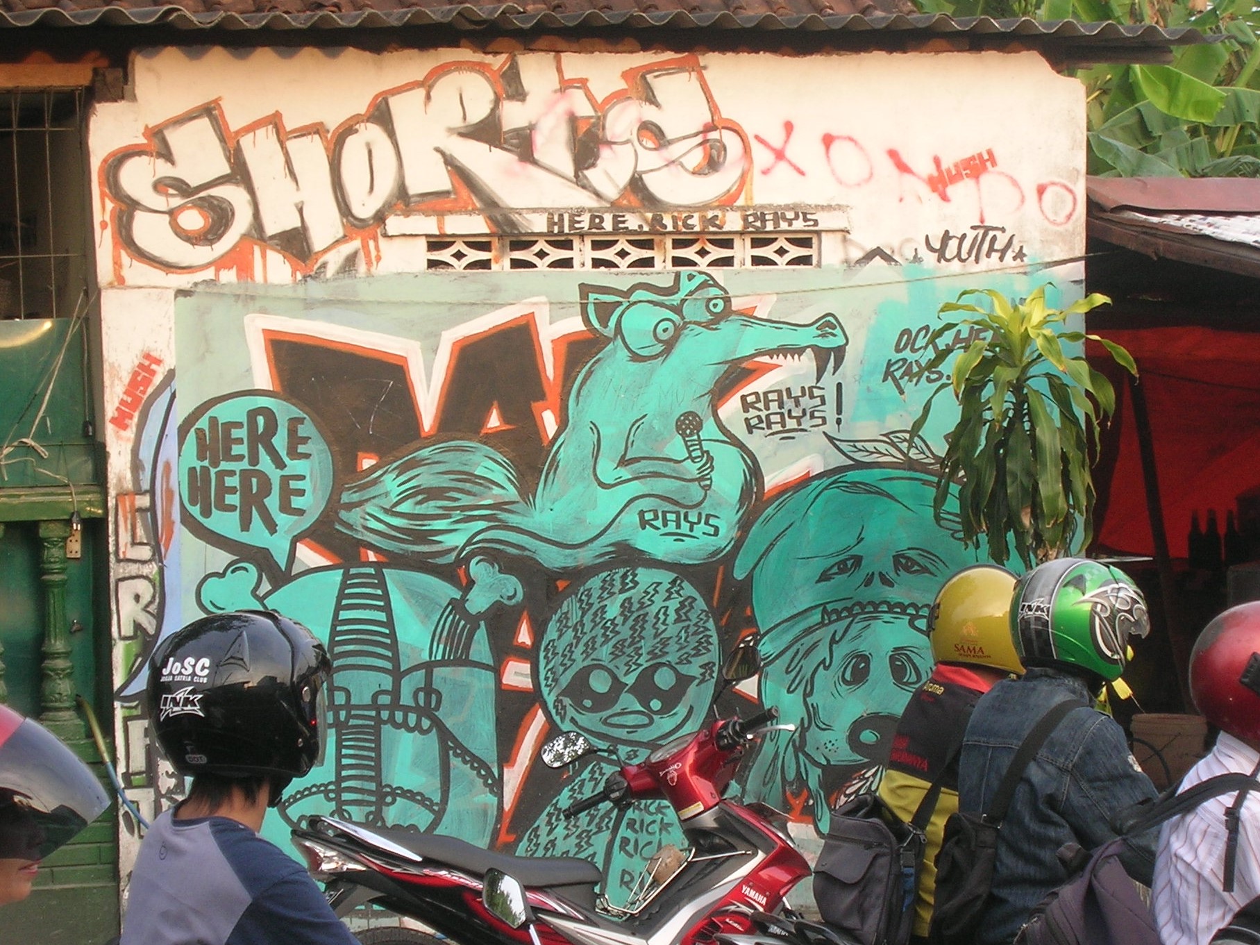 Here Here - Graffiti - ile de Java - yogyakarta - 2009 (2)