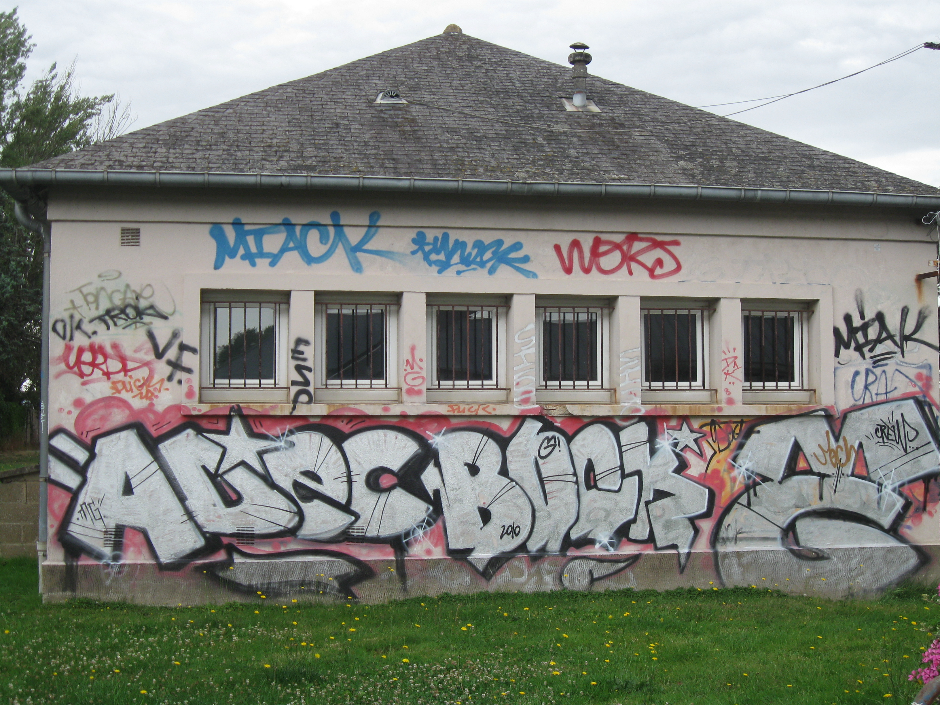 graffiti Rennes Aout 2012 - Adek, Bock, MG