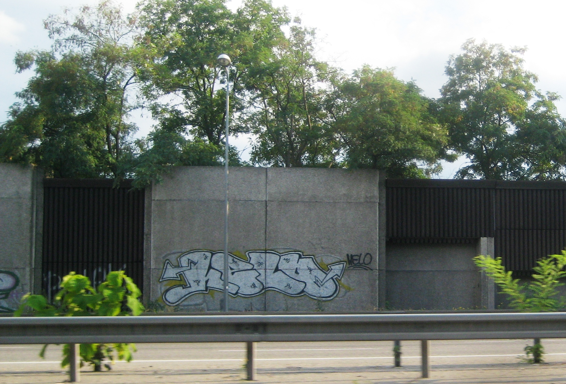 helo - aout 2013 - graffiti - alsace