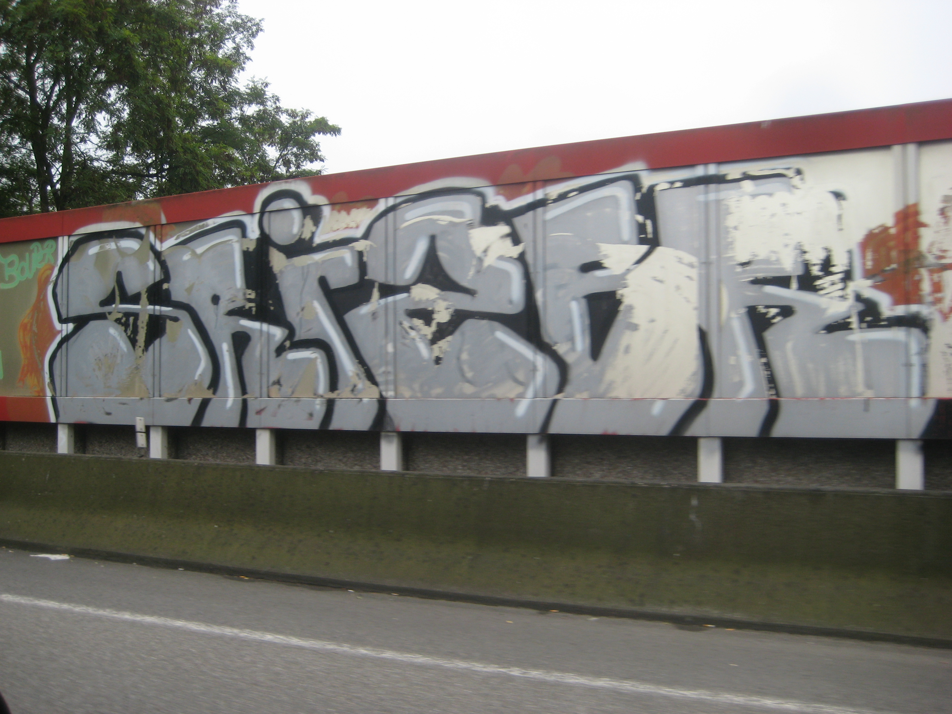 srizer - graffiti - strasbourg