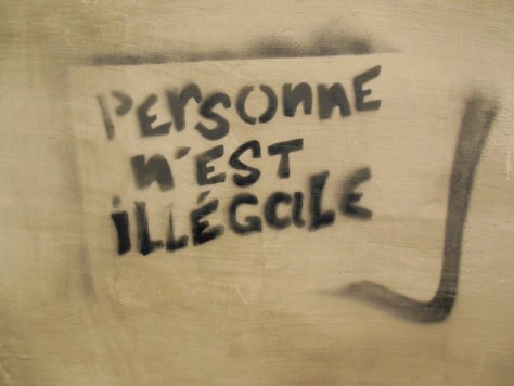 noborder_personne_n'est_illegale_bruxelles_pochoir