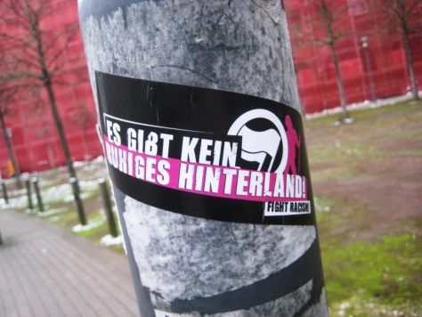 Saarbrücken_sticker_13.01.13 fight racism