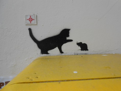 besancon - sept 2014 - stencil - cat, mouse (1)