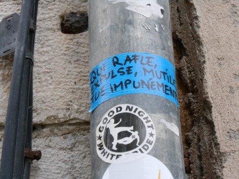 besancon_novembre 2014 qui rafle, expulse, mutile, tue impunément -sticker