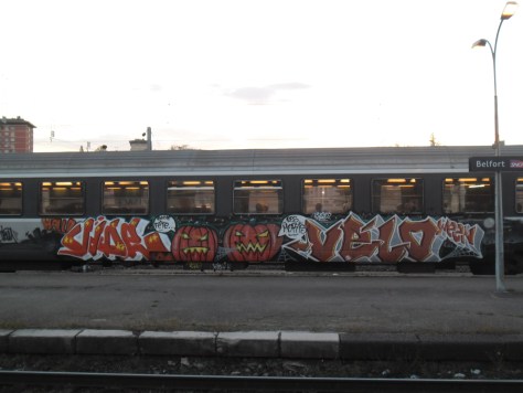 vide, velo - belfort -graffiti