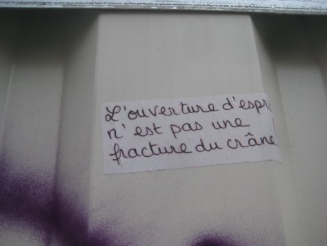 ouverture pas fracture - sticker besancon 2014
