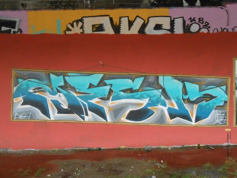MESH - graffiti 05.2015 besancon LCG