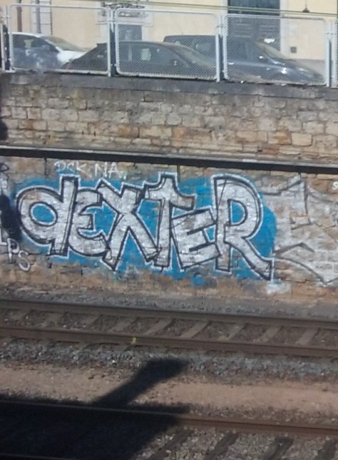 dexter-graffiti-nancy-juill.2015