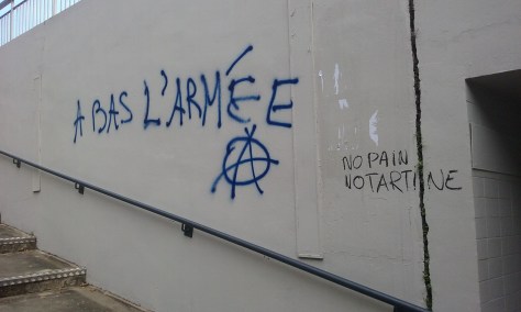 octobre 2015 besancon a bas l'armee
