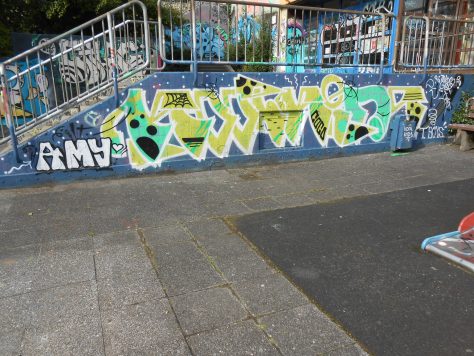 haus der jugend wupperal elberfeld - graffiti sept 2015 -KOOLKIDS (1)
