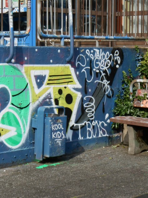 haus der jugend wupperal elberfeld - graffiti sept 2015 -KOOLKIDS (2)